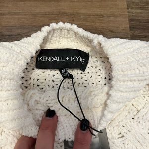 Kendall and Kylie cable knit sweater- NWT!